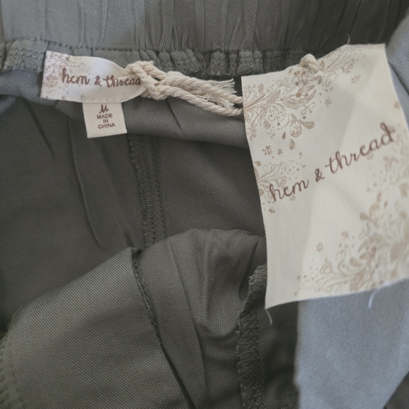 Hem & Thread Wide Leg Pants High Rise Flowy Summer Fall Trousers Gray New Medium - Picture 3 of 4